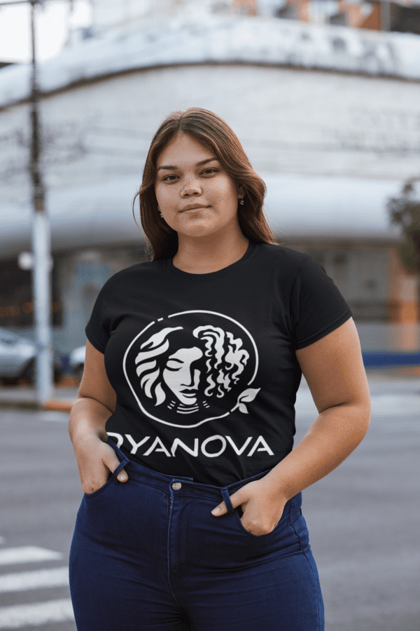 Model wearing Oyanova Black Tshirt